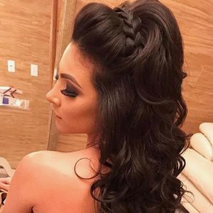 Meet your Posher, Kenia